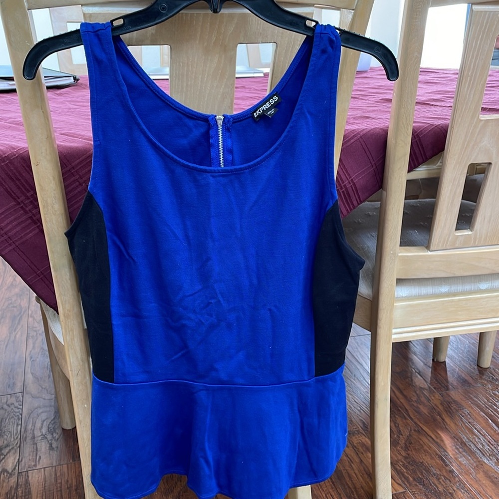 Blouse - Picture 2 of 2